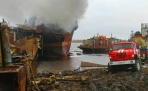 Крупный пожар на судоверфи под Архангельском
